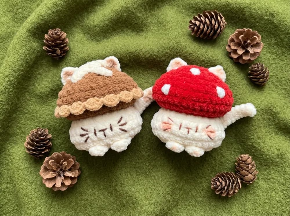 Cat Mushroom Amigurumi Crochet Pattern, Easy Toadstool Cat Plushie, Champignon Cat Keychain Toy, PDF Pattern Instant Download, Beginner, photo 1 of 7
