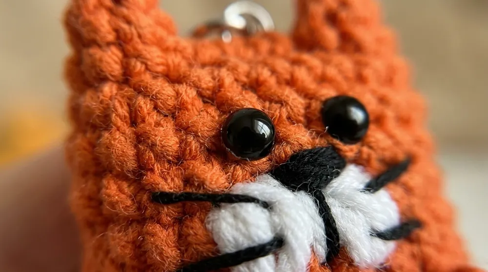 Rust Cat Keychain Amigurumi Crochet Pattern PDF, photo 1 of 8